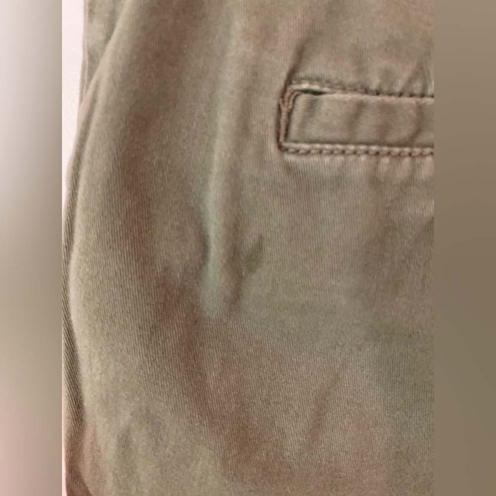 Roxy Low Rise Short - Size 3 - Picture 3 of 8